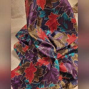 Crepe Muli-color leaves designed fabric